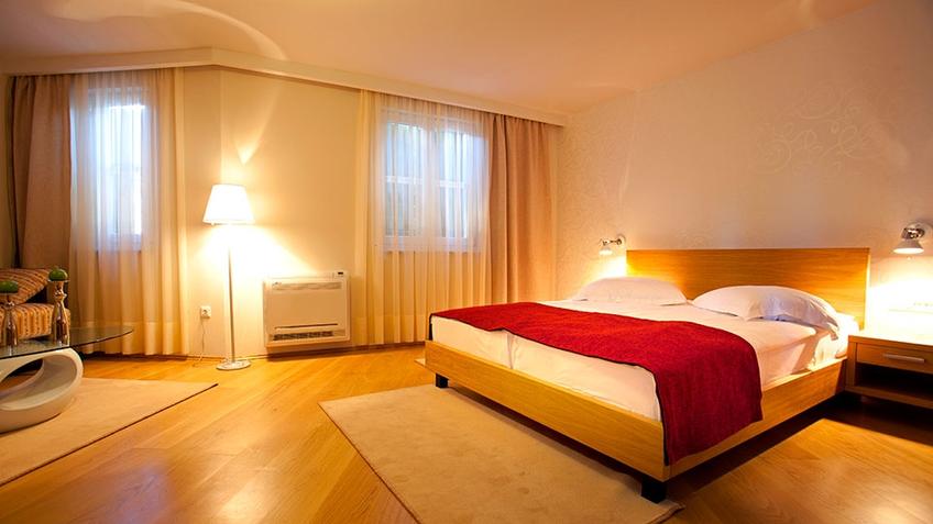 Hotel La Grisa Bale, room 201 [1]
