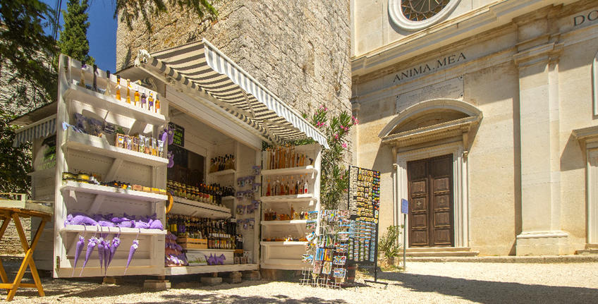 Istrian products shop, Bale [1]
