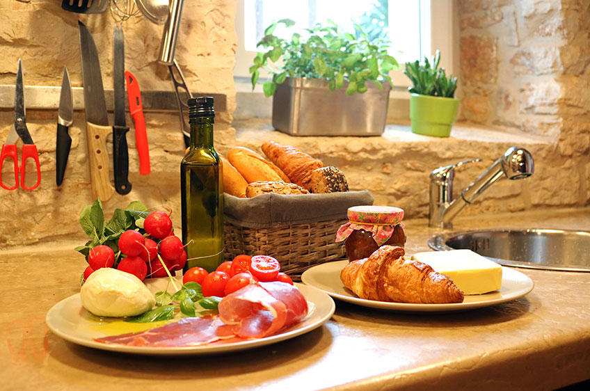 Bale - Valle Holiday Home [32]