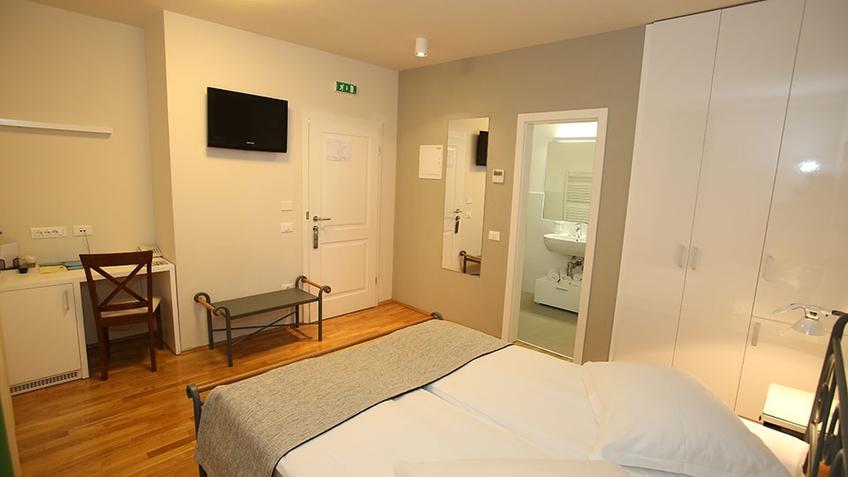 Hotel La Grisa Bale, soba 205 [2]