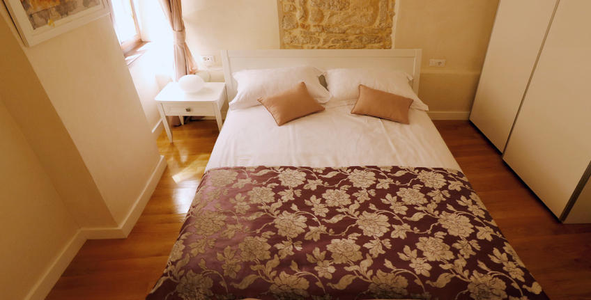 Villa Castel Bale [11]