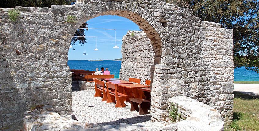 Camping Mon Perin, Bale [11]