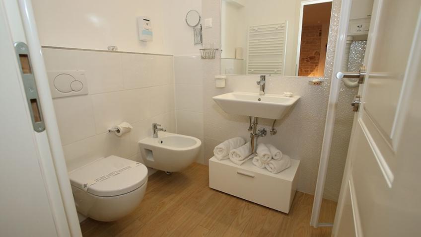 Hotel La Grisa Bale, room 206 [6]