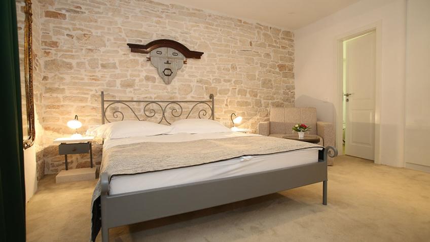 Hotel La Grisa Bale, room 206 [3]