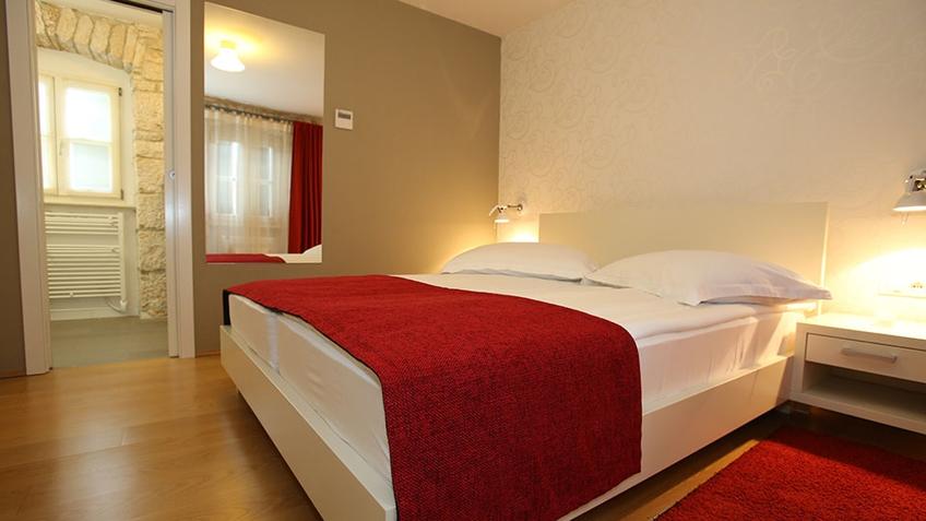 Hotel La Grisa Bale, room 203 [3]