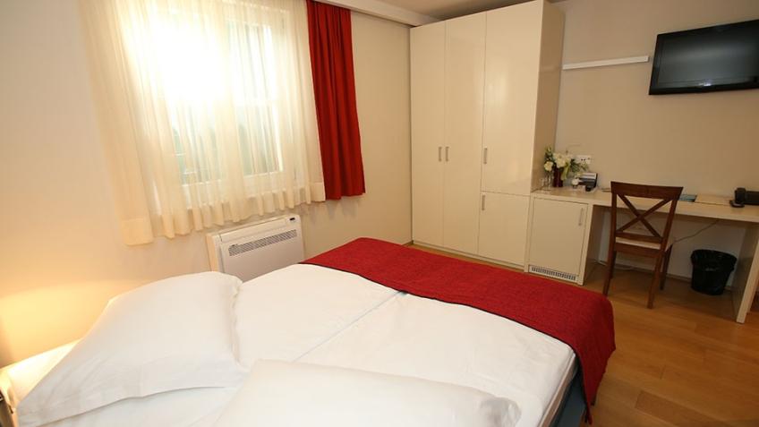 Hotel La Grisa Bale, sobo 202 [2]