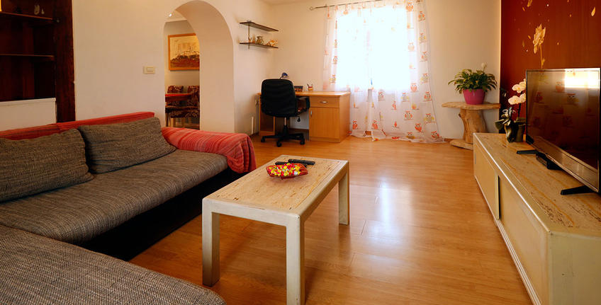 Porta No appartamenti [12]