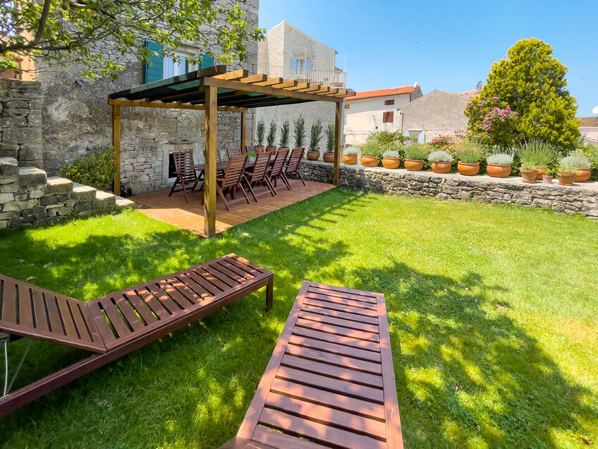 Bale - Valle Holiday Home [3]