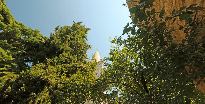 Courtyard Castel Bale - Valle [19]