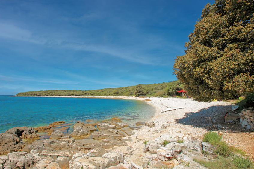 Wat maakt het strand van San Polo in Bale tot één van de beste badplaatsen in Istrië? [2]