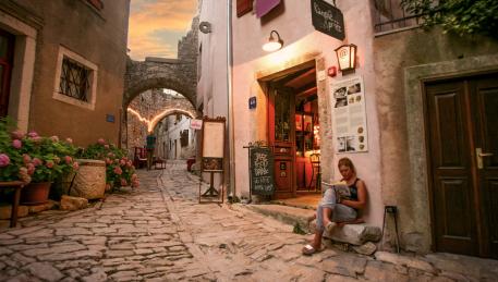 Psssttt... U Balama se nakon zimske stanke otvara kultna Jazz konoba Kamene priče