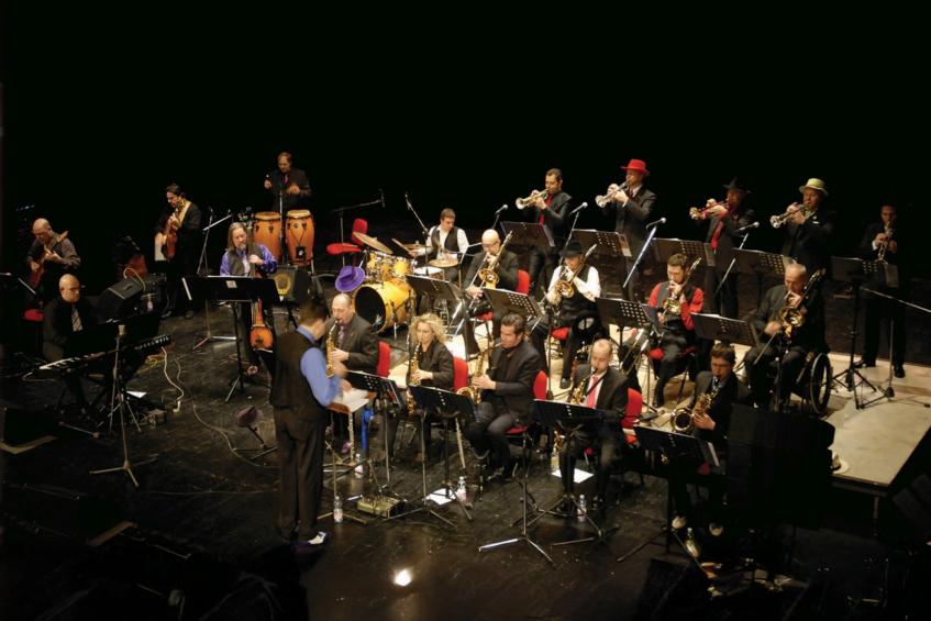 Big Band - Gone with the Swing, Bale-Valle Armonica