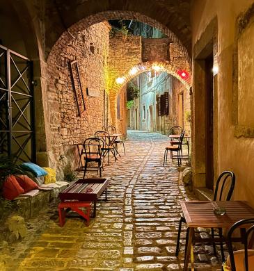 Ovaj vikend svi putevi vode u Bale: otvorenje Kamenih Priča, Pub kviz, Teranino festival, Nola