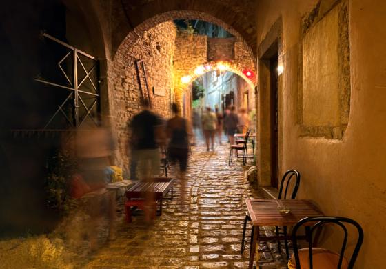 Ovaj vikend svi putevi vode u Bale: otvorenje Kamenih Priča, Pub kviz, Teranino festival, Nola