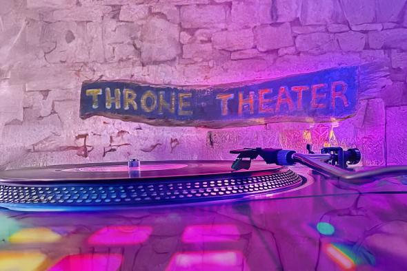 Throne Theater Jazz House Night