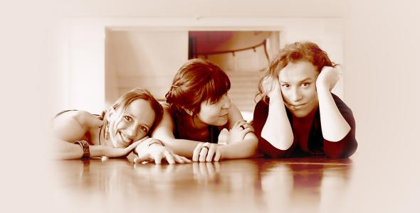 Asaran Earth trio Asaran Earth trio