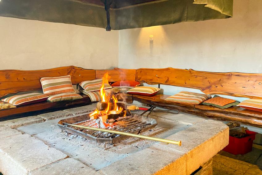 Weinkeller Schloss Belaj [3]