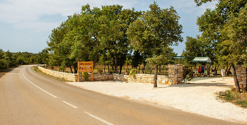 OPG Božić, Bale [3]