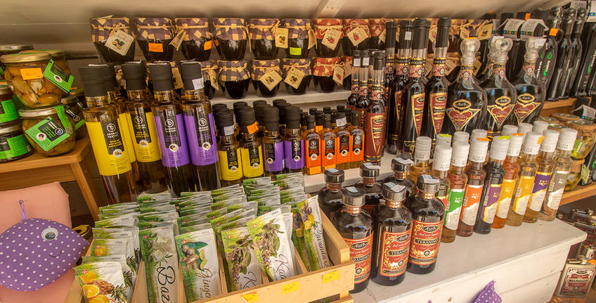 Negozio di prodotti istriani, Bale [4]