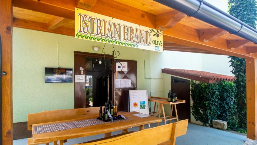 Maur - Olivenölproduzent, Bale [10]