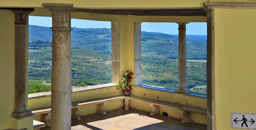 Montona [4]