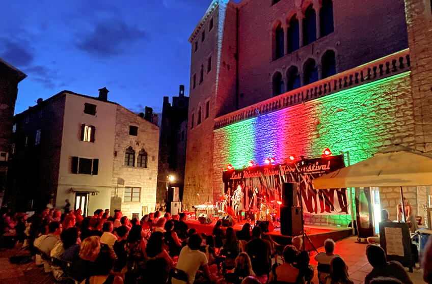 Manifestazioni a Istria e Valle