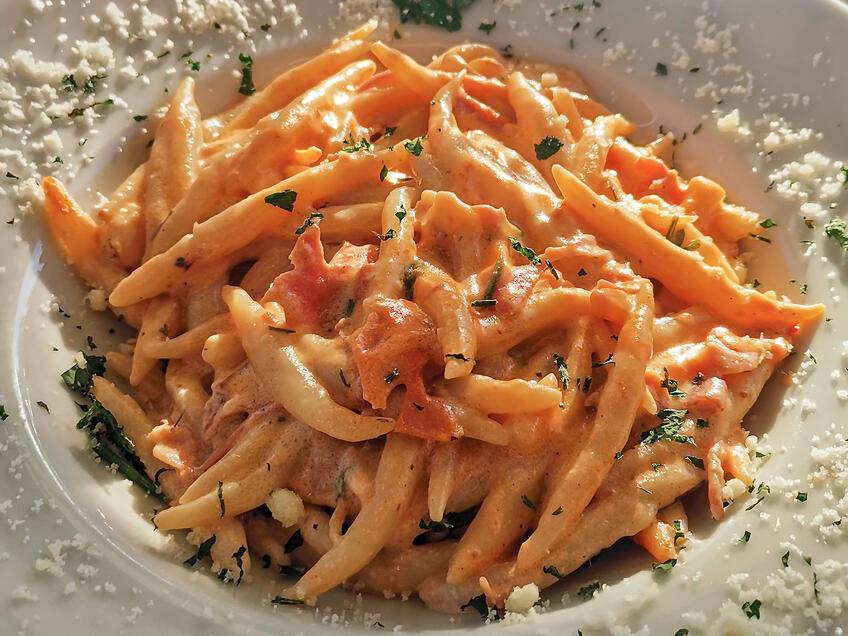 Le giornate di pioggia in Istria sono perfette per esplorare la storia e la cultura della regione. [5]
