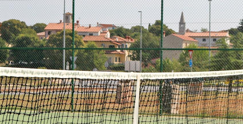 Tennis [2]