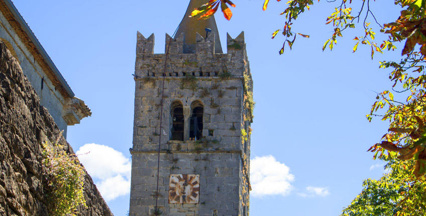 Hum – the smallest town in the world [13]