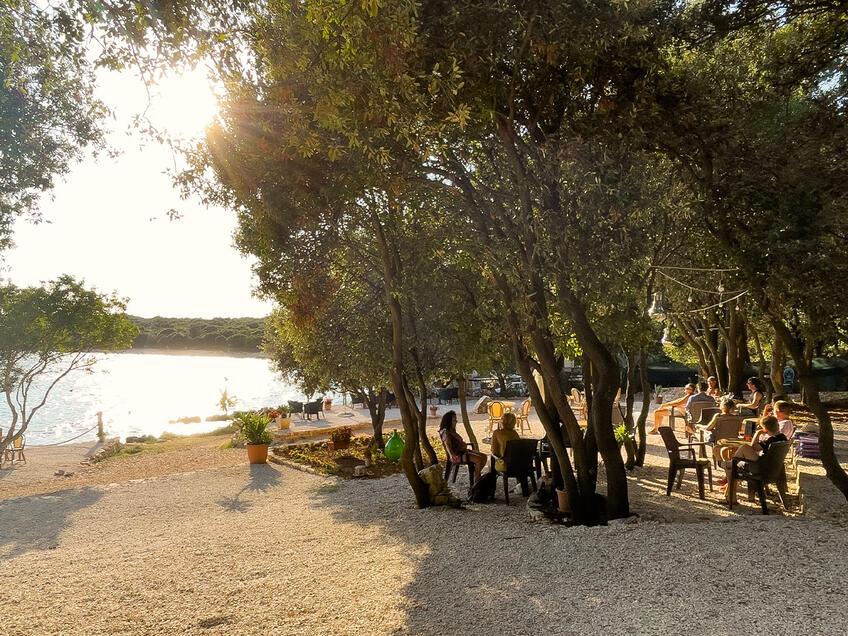 Beach Bar Vita -  Plaža San Polo [3]