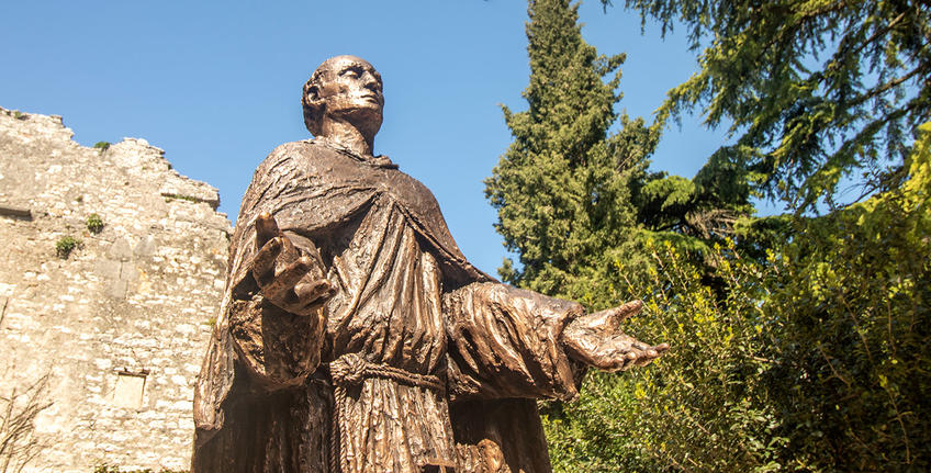 Lapidarij - kripta u Balama [7]