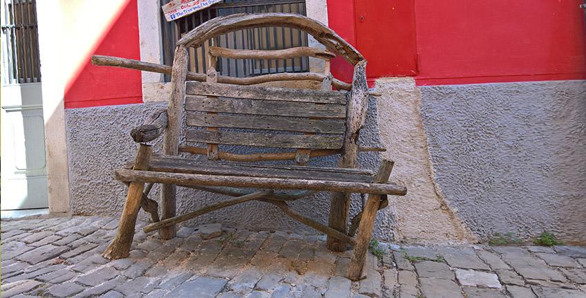 Montona [7]